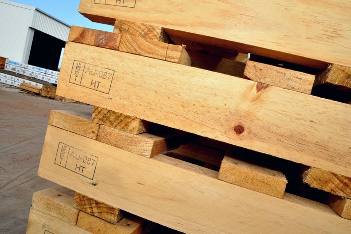 cairns crates